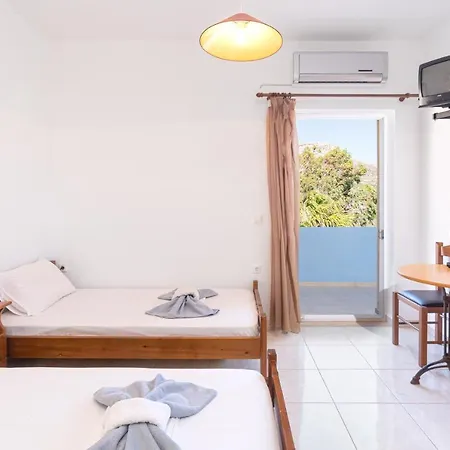 Boggi Apartment Goudhouros Exterior photo