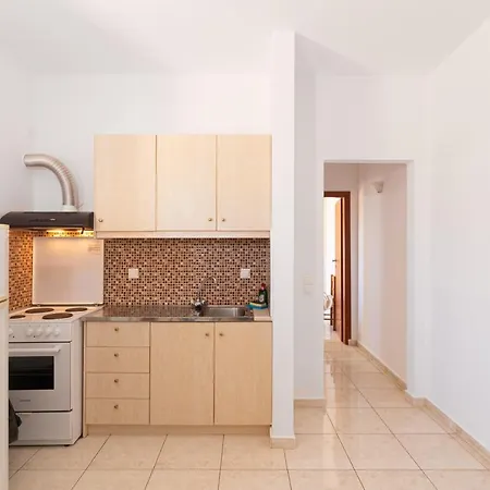 Boggi Apartment Goudhouros Exterior photo