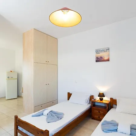 Boggi Apartment Goudhouros Exterior photo