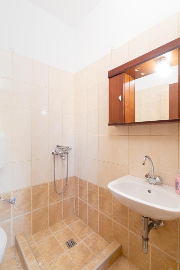 Boggi Apartment *